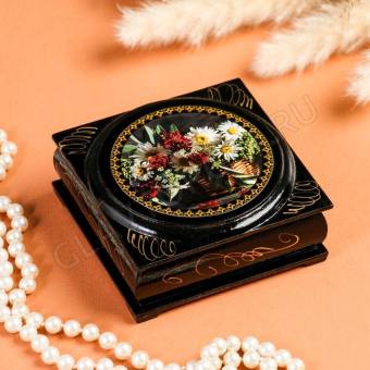 Шкатулка "Цветы" с накладкой, 10×10 см, лаковая миниатюра 2566797