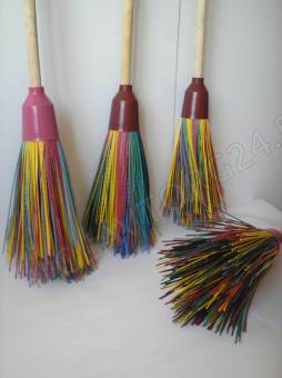 Метла п/пропиленовая "Чистюля" большая на березовом черенке