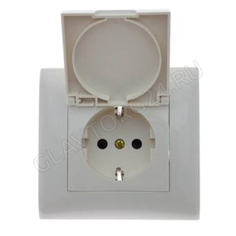 Евророзетка 1 СП Volsten бел. + крышка 01-11-R18-S